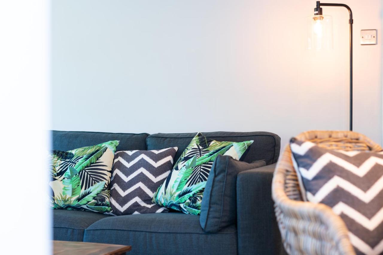 Jersey Arms Hotel Bicester Dış mekan fotoğraf