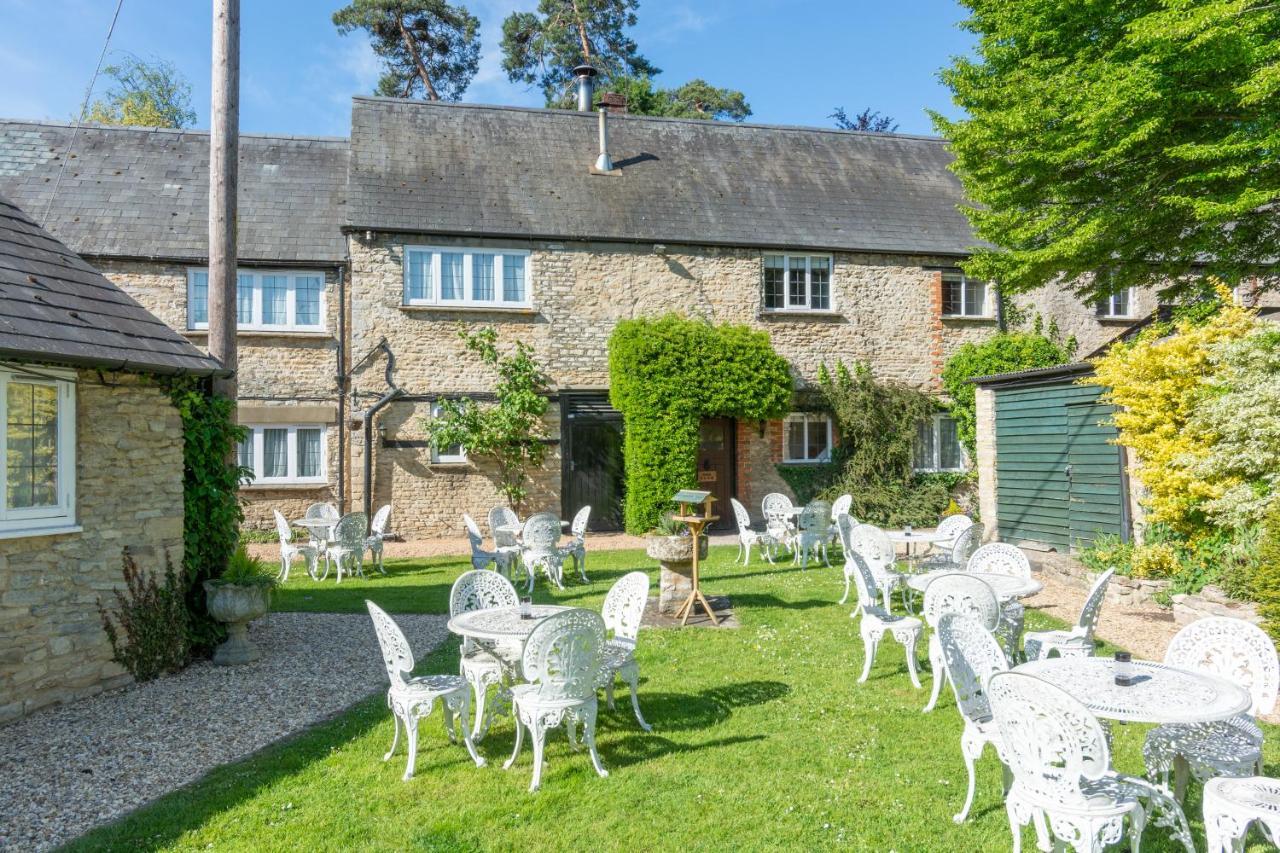 Jersey Arms Hotel Bicester Dış mekan fotoğraf