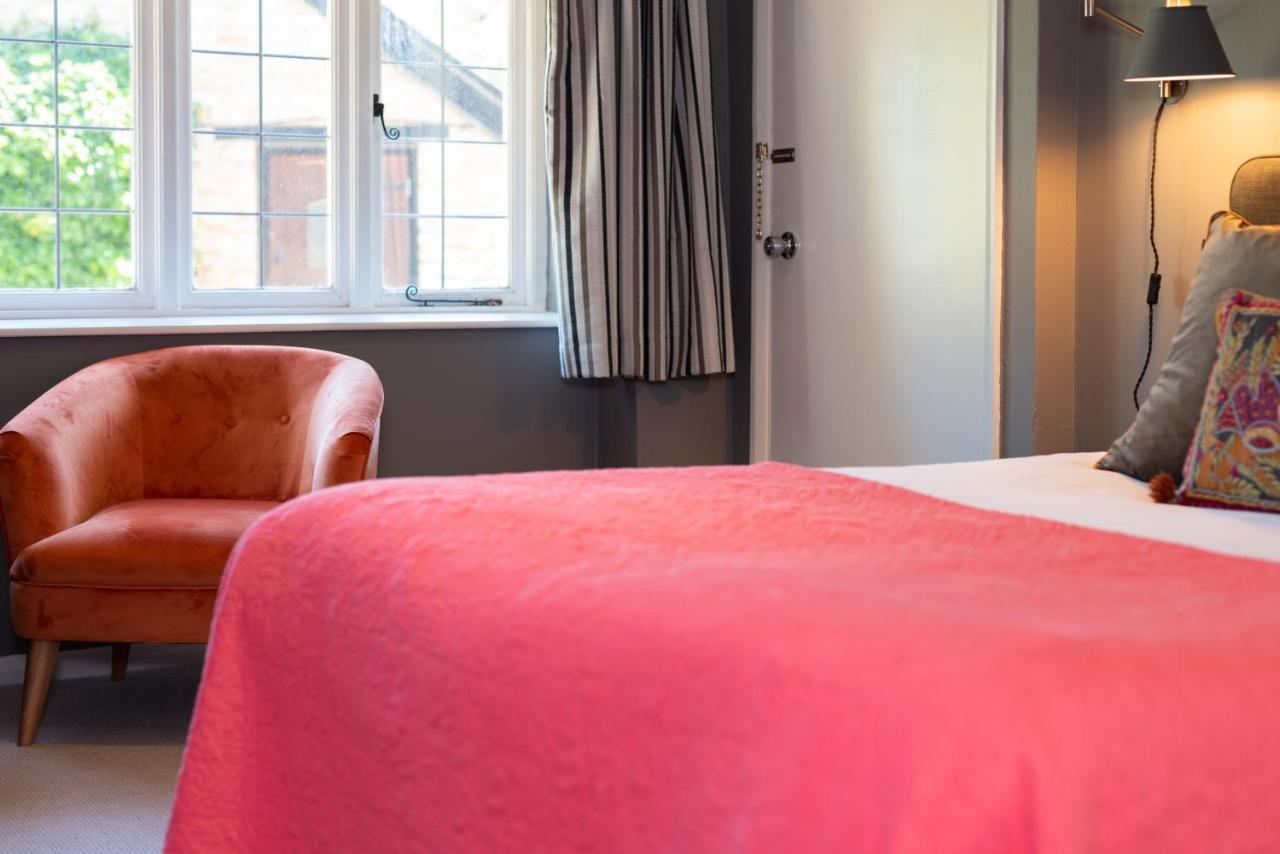 Jersey Arms Hotel Bicester Dış mekan fotoğraf